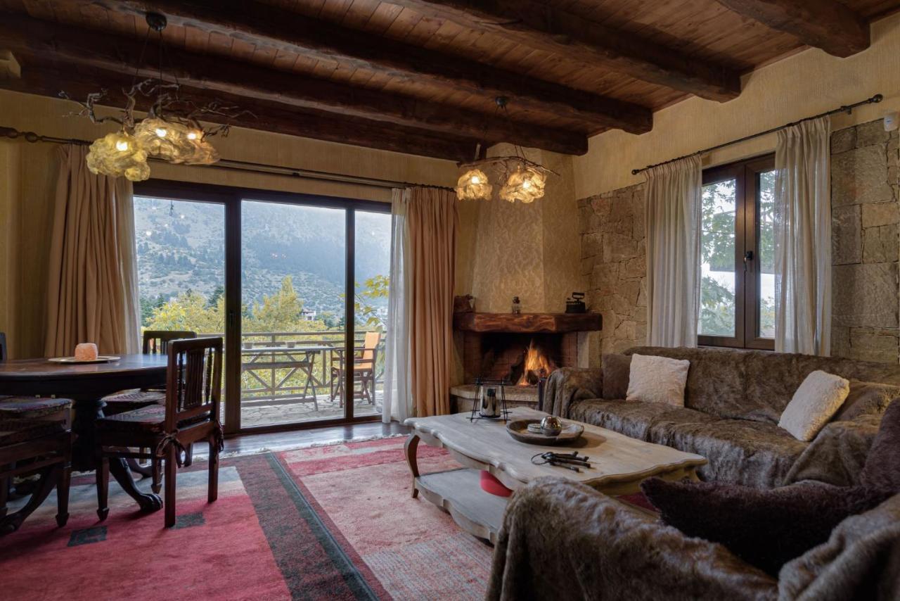 Parnassus Dreamwood Chalet Eptálofos Екстериор снимка