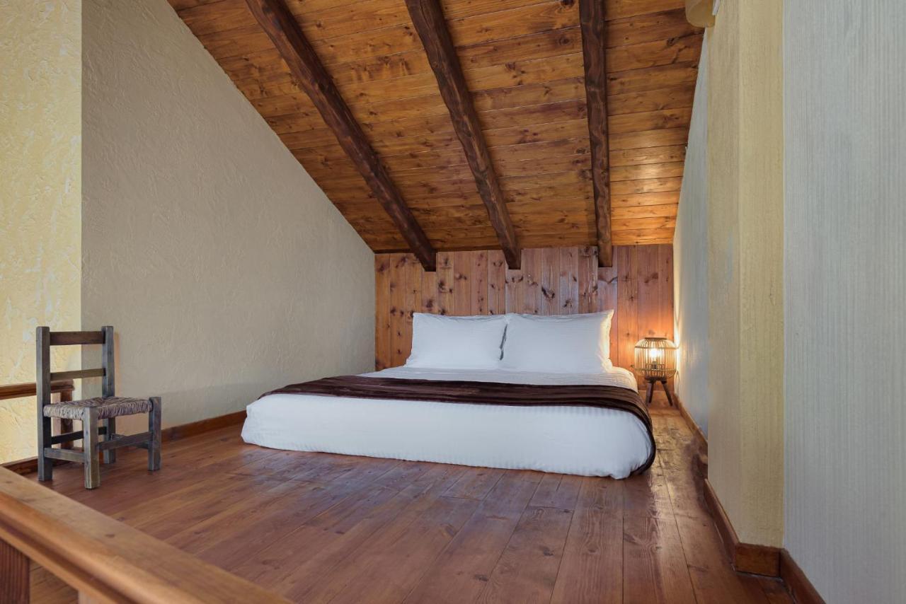 Parnassus Dreamwood Chalet Eptálofos Екстериор снимка