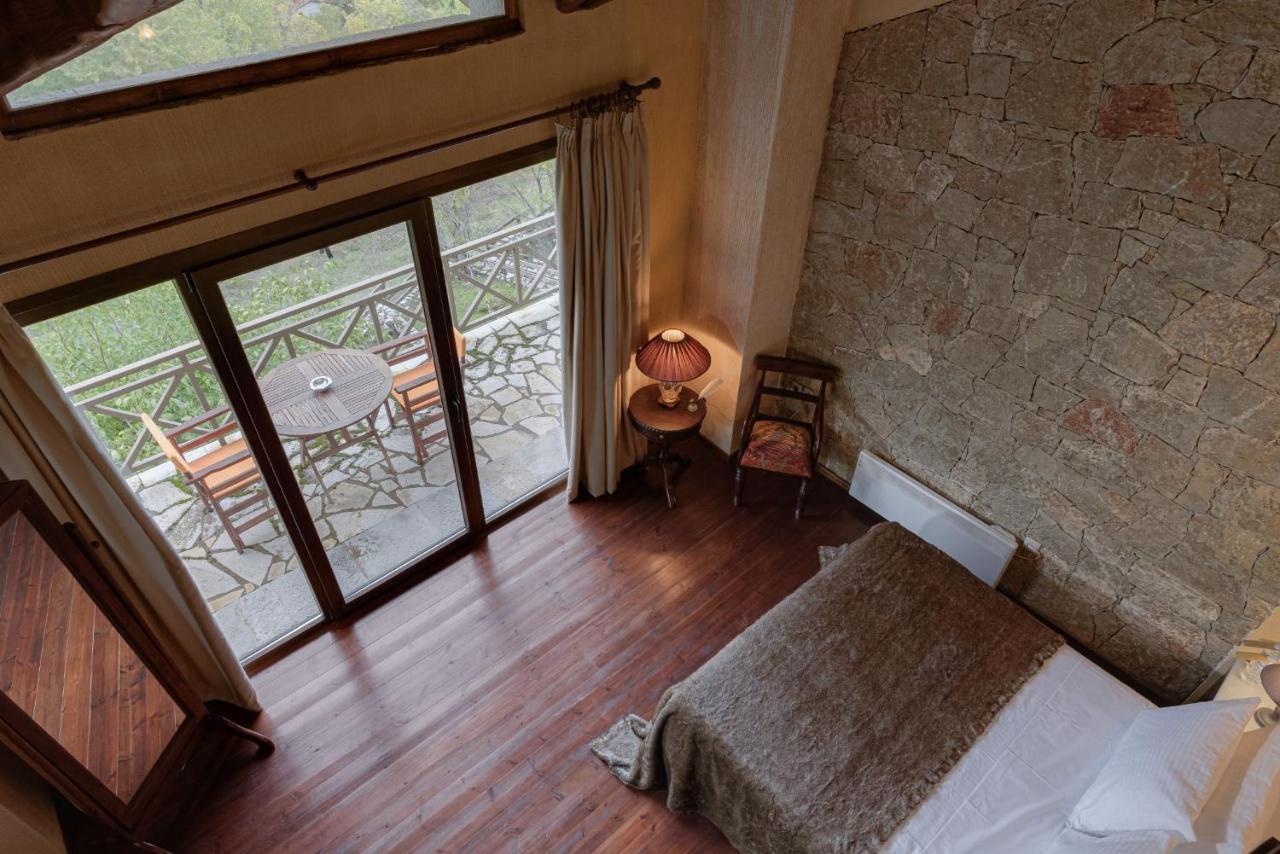 Parnassus Dreamwood Chalet Eptálofos Екстериор снимка